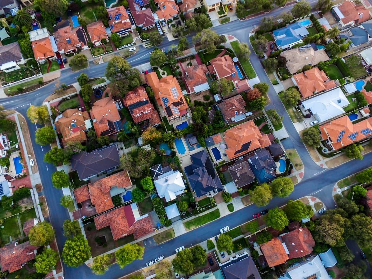 Building New Construction for Profit in 2026: Markets, Margins, and Financing
