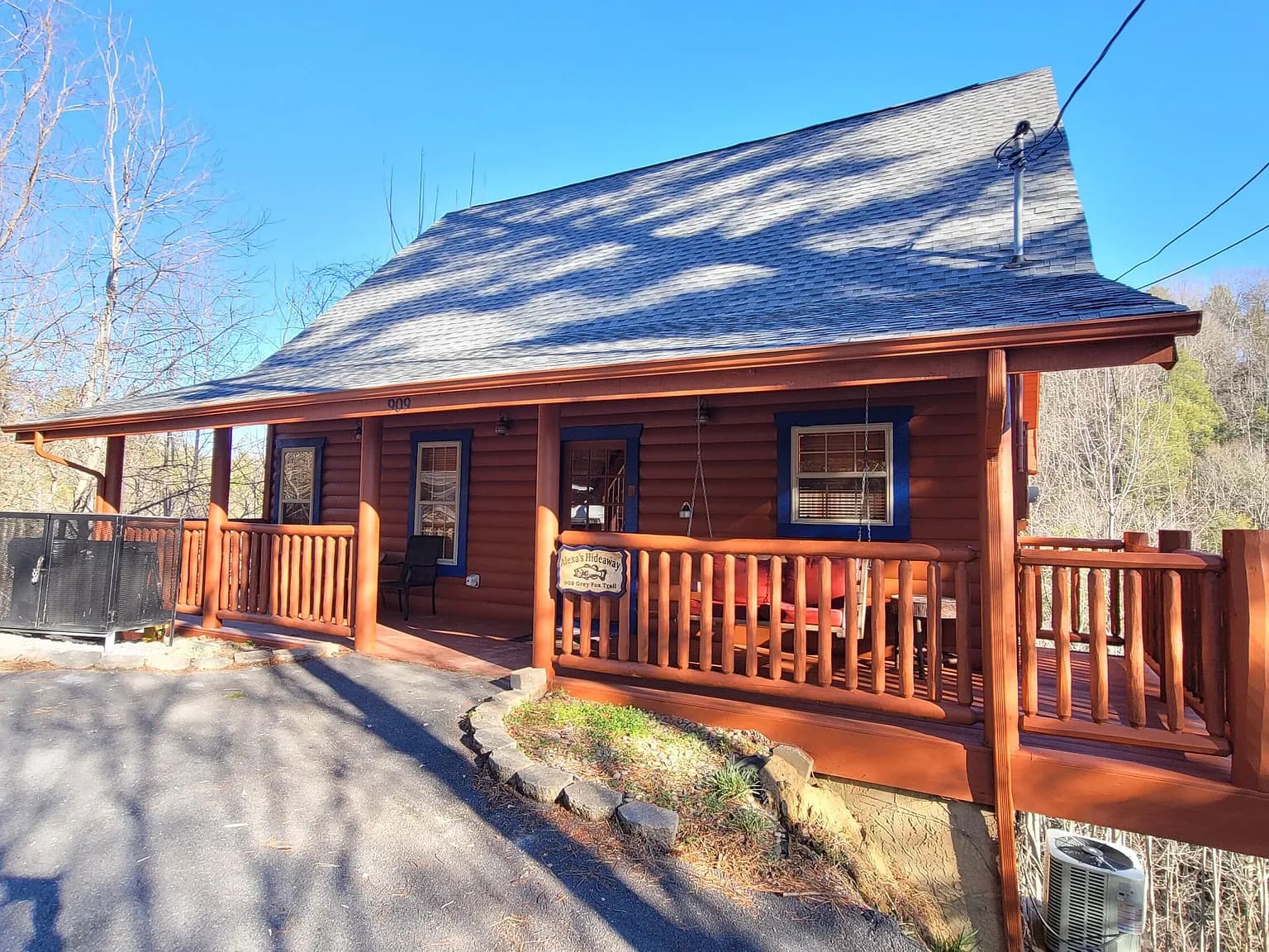 Mountain cabin in Gatlinburg, Tennessee